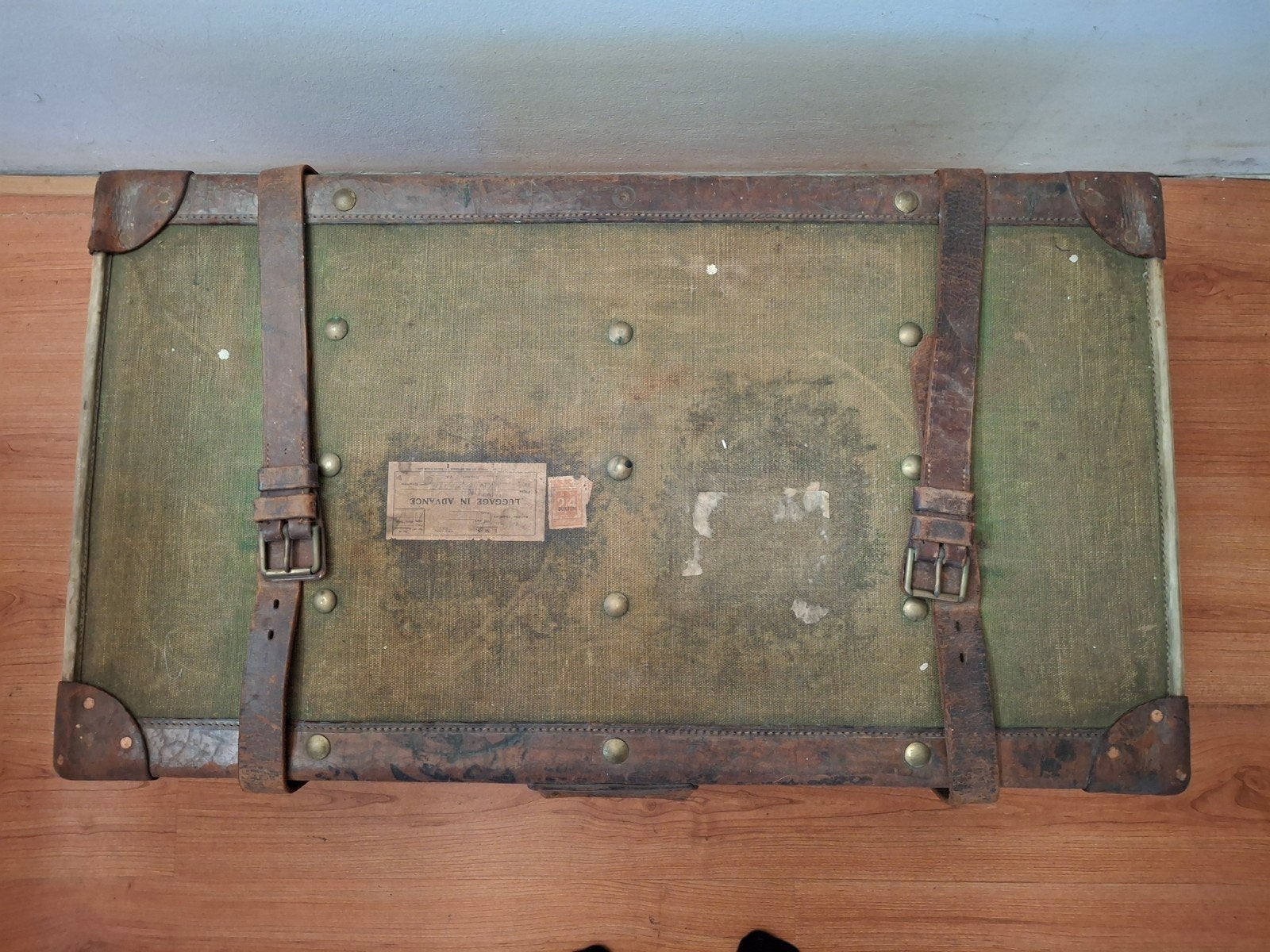 Antieke reiskoffer van Finnigans, 90x50x34 cm, Antiek en Kunst, Ophalen