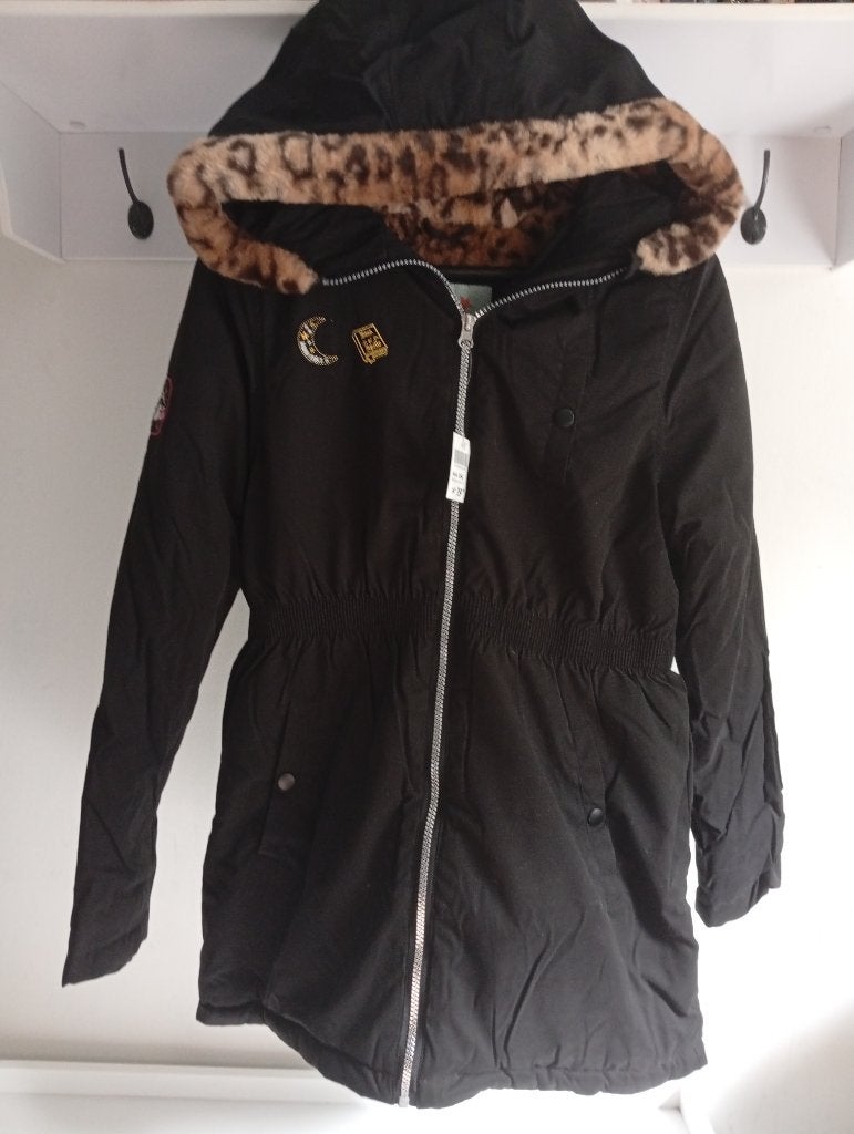 Ai Girl zwarte meisjes winterjas maat 164, Meisje, Ai Girl, Nieuw, Ophalen of Verzenden