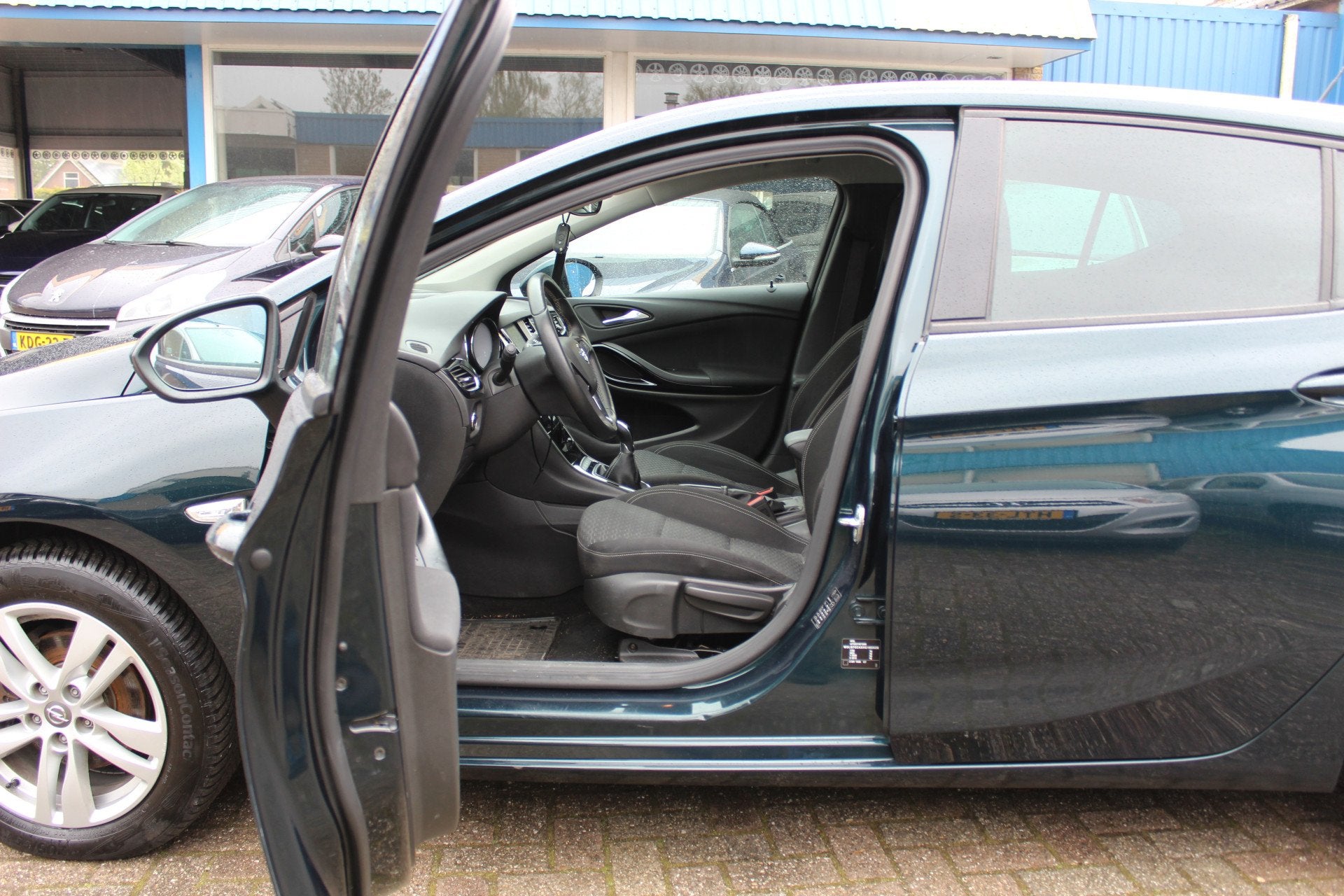 Opel Astra "Innovation + " LED - 5 Deurs ! Automaat, Stof, Gebruikt, 610 kg, 23 km/l
