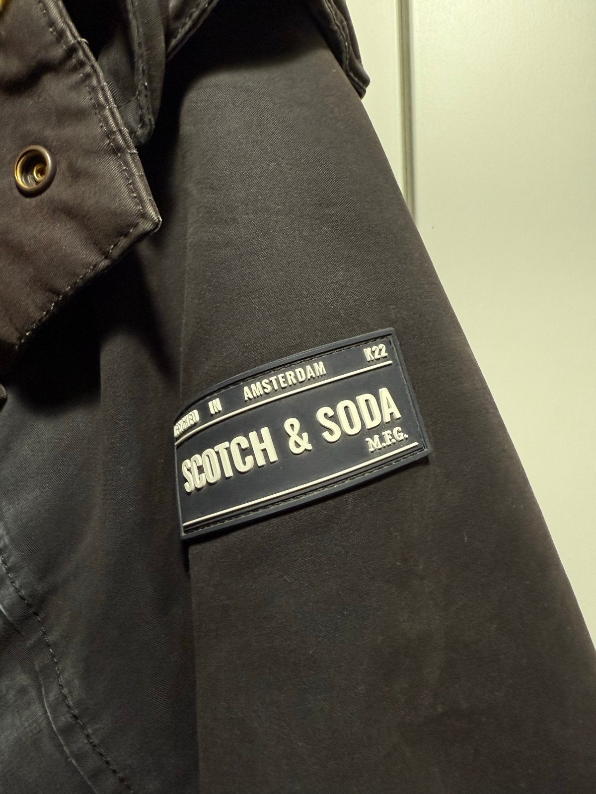 Stijlvolle warme Scotch & Soda parka met teddy voering, Ophalen of Verzenden, Gedragen, Maat 48/50 (M), Zwart