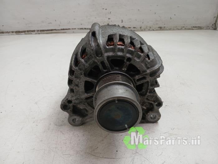 Dynamo van een Volkswagen T-Cross, Gebruikt, -, Volkswagen, -