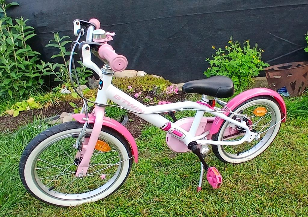 B'Twin kinderfiets 16 inch roze/wit, Fietsen en Brommers, Ophalen, Velgrem, B'Twin, 16 inch