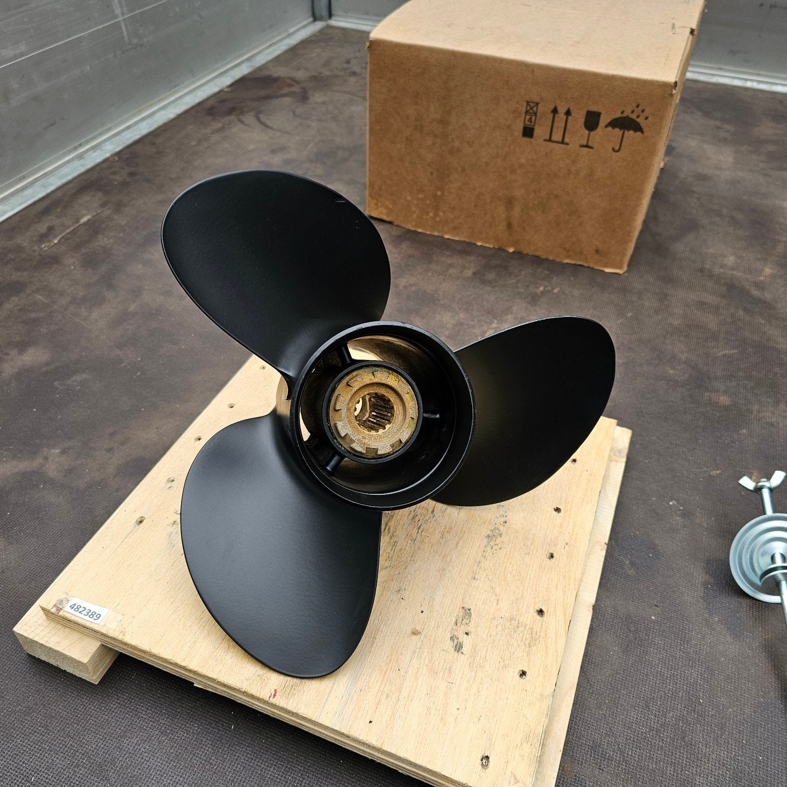 Solas Propeller 15 P 13¾  15 70 pk 80 pk 100 pk 115 pk 130, Ophalen of Verzenden, Motor en Techniek