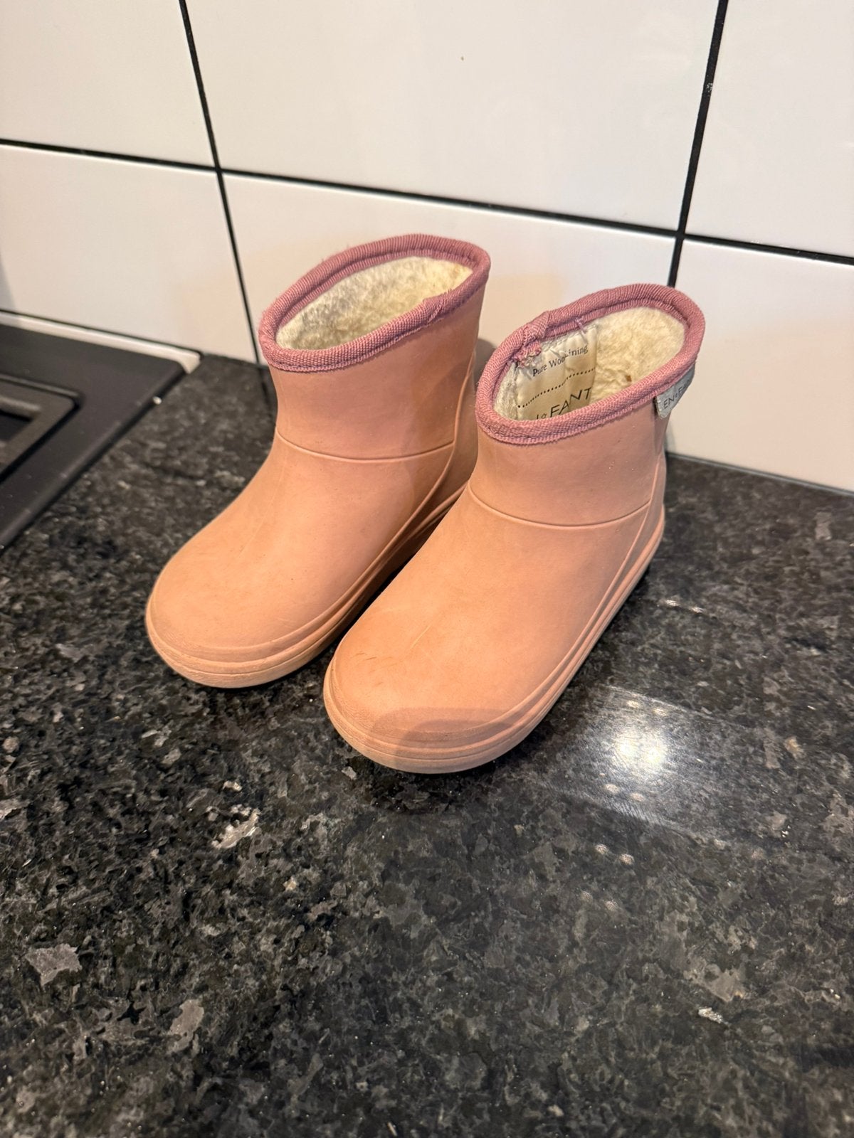 En Fant lage roze gevoerde thermo laarsje maat 23, Gebruikt, Meisje, Laarsjes, Ophalen of Verzenden