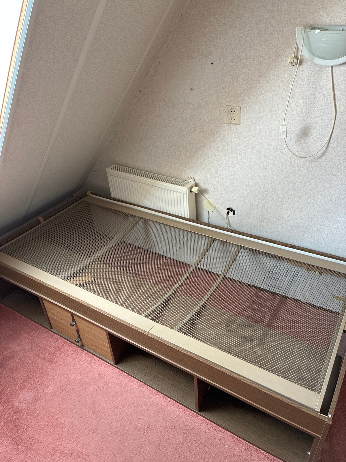 Eenpersoonsbed met auping spiraal, Ophalen, 90 cm, Eenpersoons, Bruin