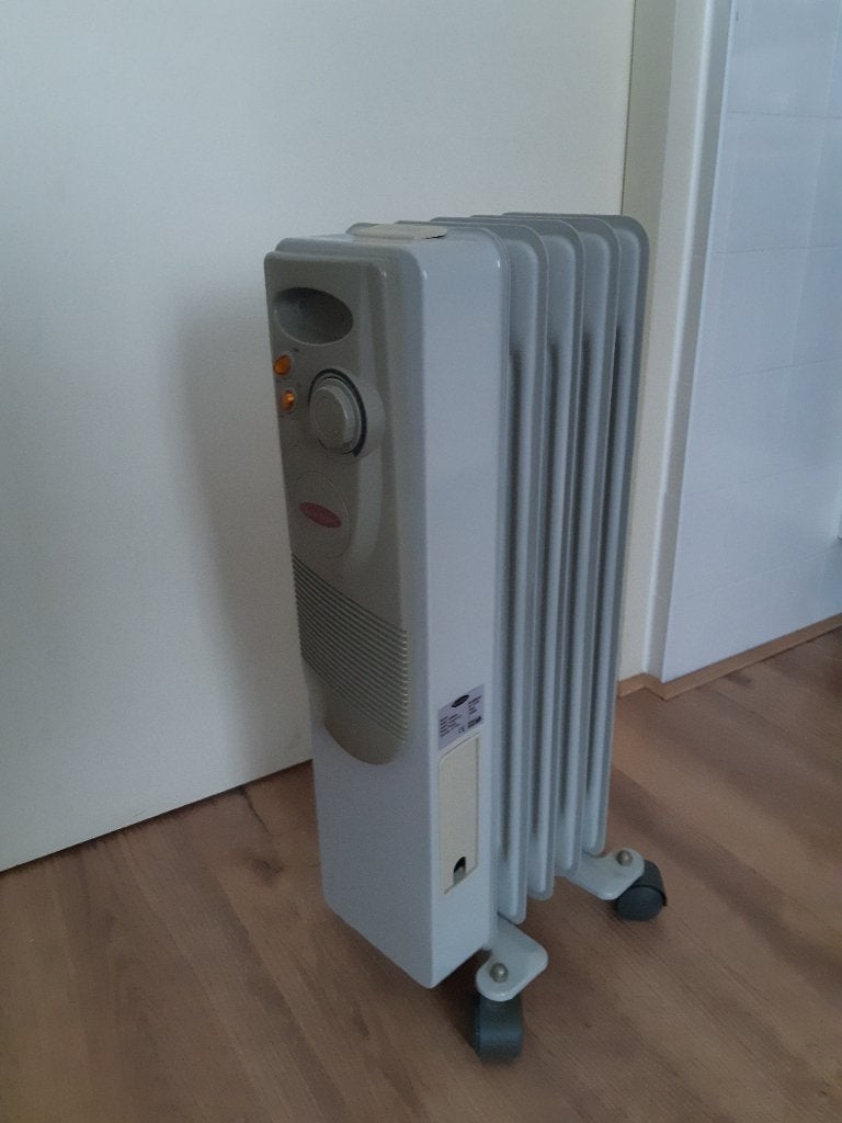 Mobiele radiator als nieuw, Doe-het-zelf en Verbouw, Ophalen, 30 tot 80 cm, Radiator, Minder dan 60 cm