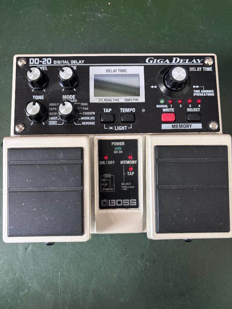 Boss DD-20 Digital Delay, Muziek en Instrumenten, Effecten, Ophalen of Verzenden, Zo goed als nieuw, Delay of Echo