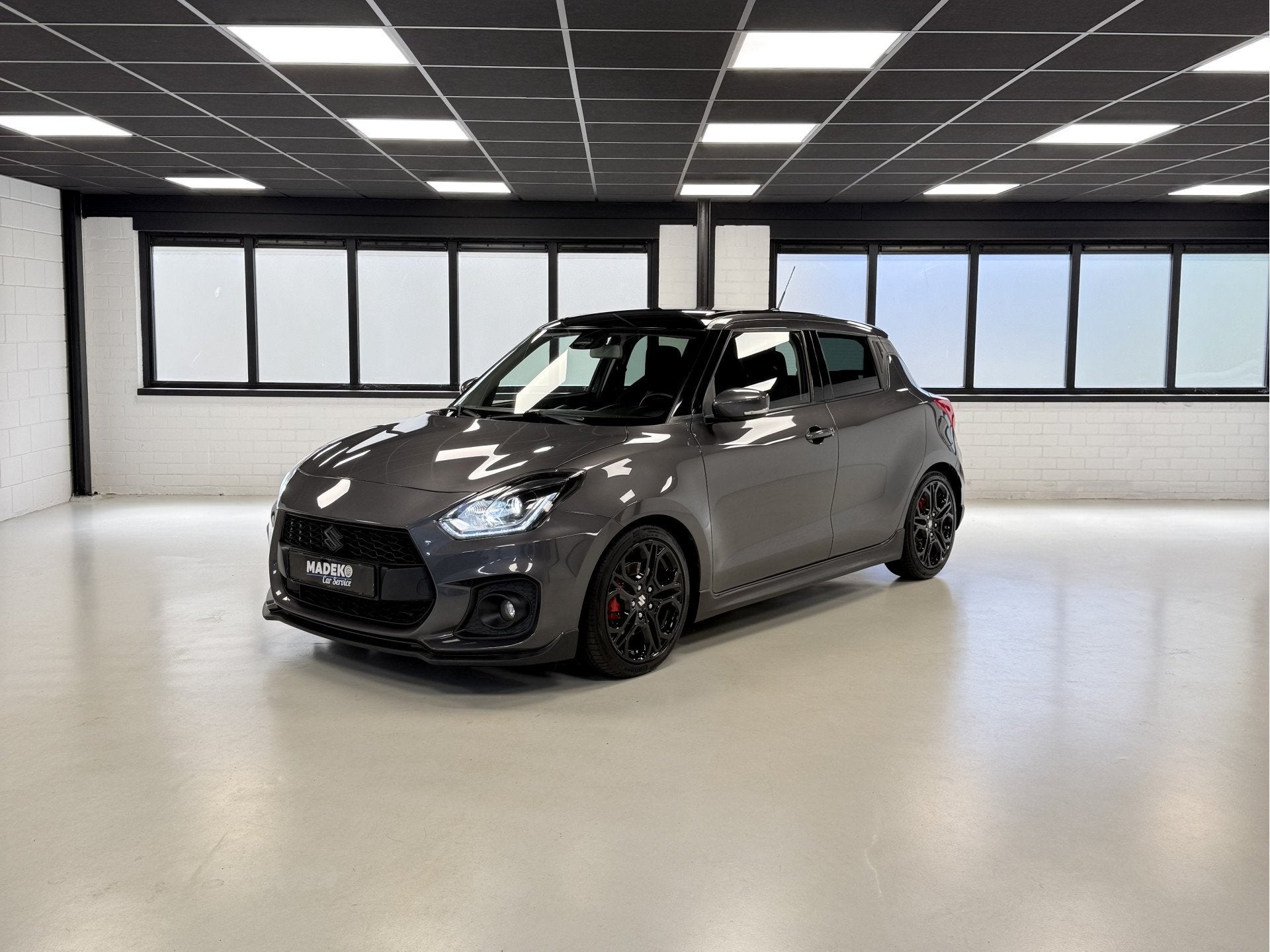Suzuki Swift 1.4 Sport Smart Hybrid |Led|Cam|CarPlay, Auto's, Suzuki, Voorwielaandrijving, Stof, 4 cilinders, 995 kg
