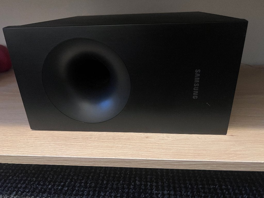 Speker, Audio, Tv en Foto, Overige merken, Ophalen of Verzenden, Zo goed als nieuw, Afstandsbediening