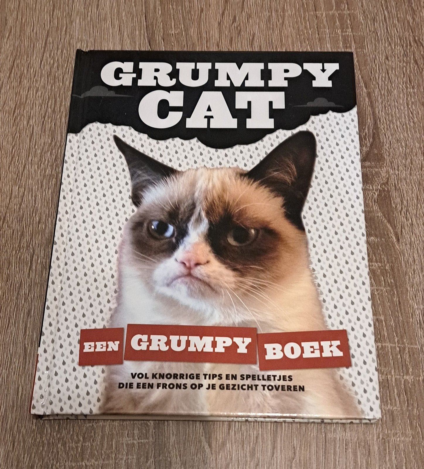 Grumpy Cat: Een Grumpy Boek - Knorrige tips en spelletjes, Ophalen of Verzenden, Nieuw, Grumpy Cat, Overige typen