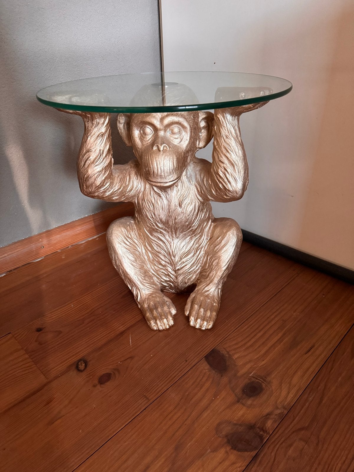 Gouden apen bijzettafel met glazen blad, Ophalen, Minder dan 45 cm, Minder dan 55 cm, Rond