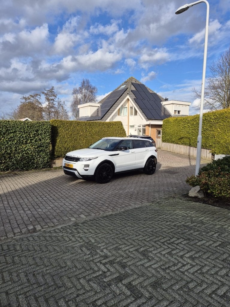 Land Rover Range Rover Evoque TD4 4WD 2013 Wit, Auto's, Automatische klimaatregeling, Zwart, 4 cilinders, Wit