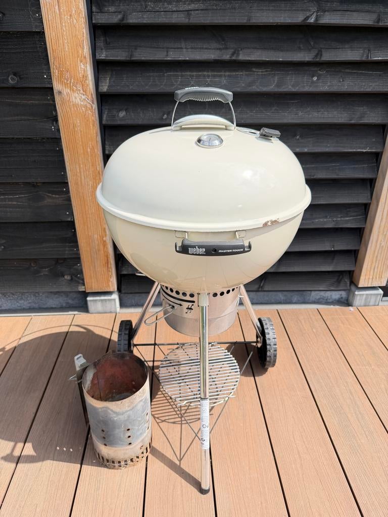 Weber Master-Touch 57 – Inclusief gietijzeren grillrooster, Ophalen, Gebruikt