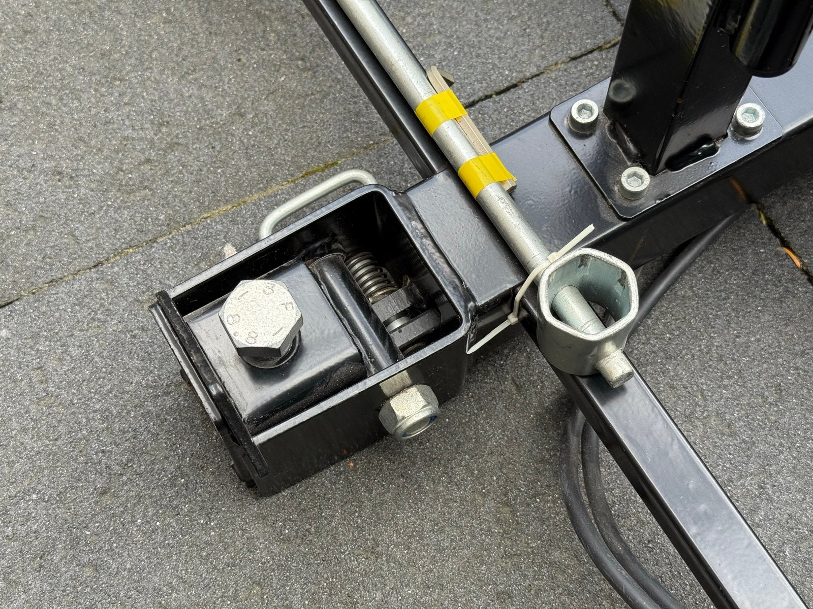 Stevige trekhaakdrager voor 2 fietsen, Ophalen, 2 fietsen, Gebruikt, Trekhaakdrager