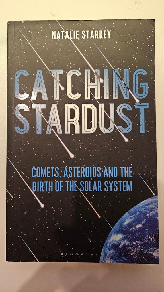 Catching Stardust: Kometen, Asteroïden en het Zonnestelsel, Boeken, Ophalen, Gelezen, Natalie Starkey, Natuurwetenschap