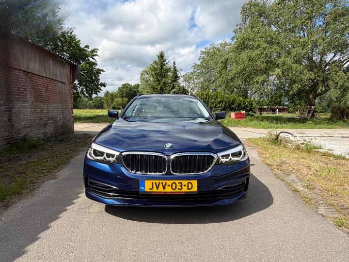 BMW 5-Serie 530d M Sport Line 2020 Blauw, Auto's, BMW, Automaat, Achterwielaandrijving, Euro 6, 2993 cc
