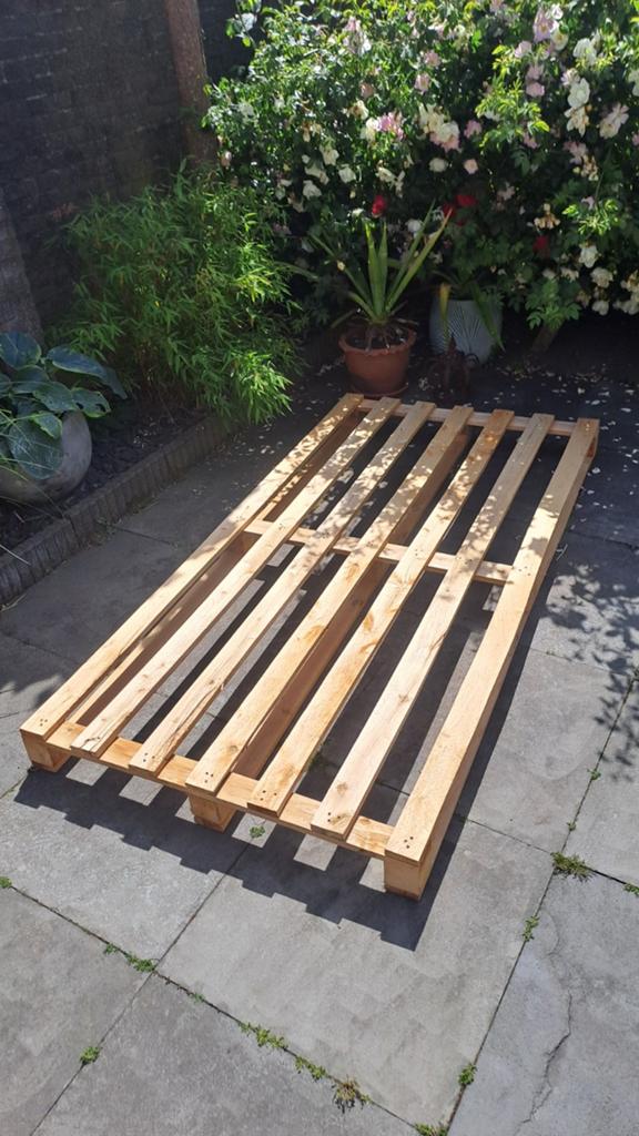 Gratis pallet 100x200, Ophalen, 200 tot 250 cm, 50 mm of meer, Vuren