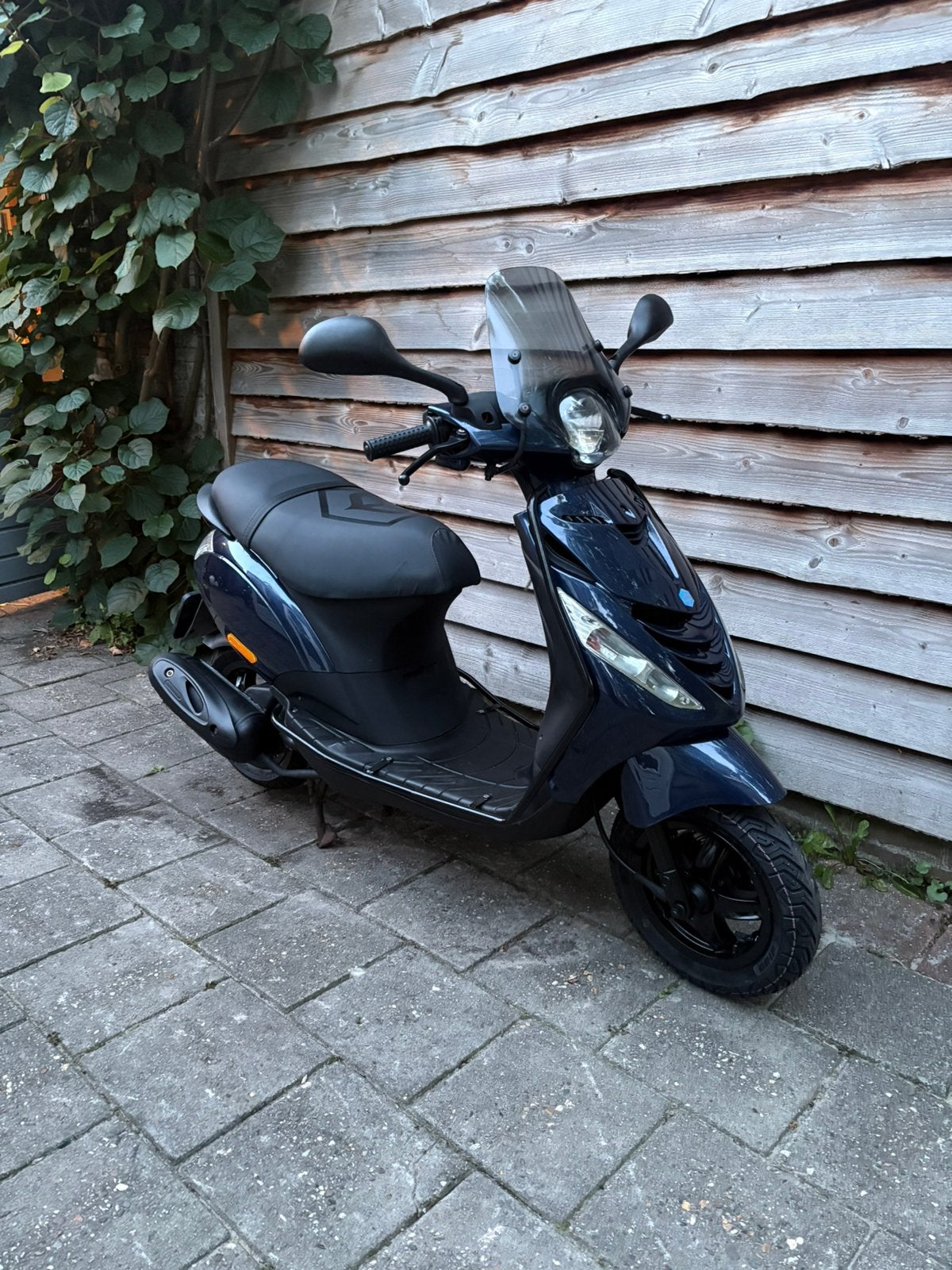 Piaggio Zip Brom 2016 (weinig km), Ophalen, Maximaal 45 km/u, Zip, Zo goed als nieuw