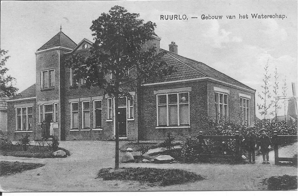 Ruurlo Gebouw van de Waterschap., Ophalen of Verzenden, 1920 tot 1940, Ongelopen, Noord-Holland