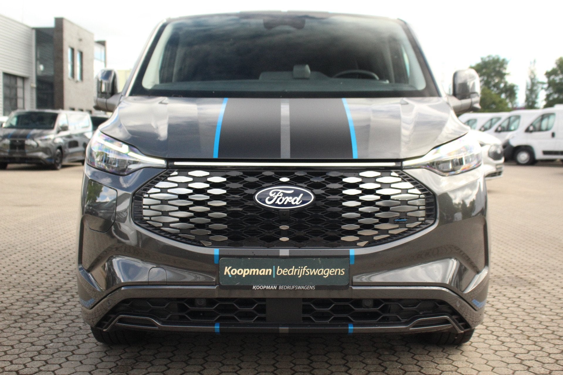 Ford E-Transit Custom 320 L2H1 Sport DC 71 kWh | 160kW/218pk, Automaat, Adaptive Cruise Control, 71 kWh, 2800 kg