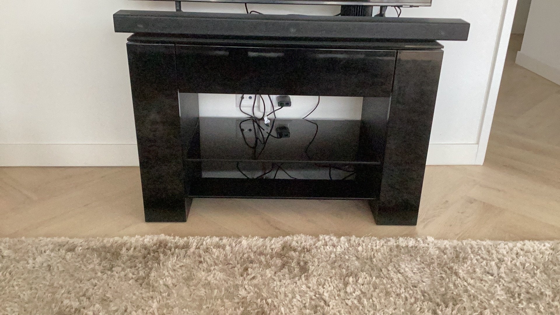 TV meubel zwart gratis op te halen, Ophalen, Modern, zwart hoogglans, Overige houtsoorten, 50 tot 100 cm