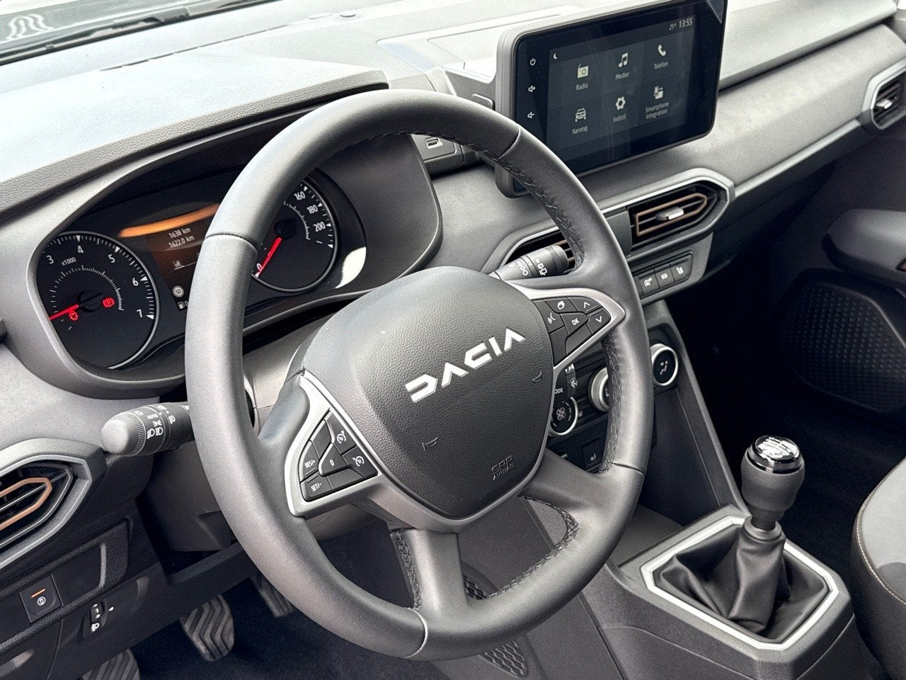 Dacia Jogger 1.0 TCe 110 Extreme 7p. STOELVERWARMING / ECC /, Auto's, Voorwielaandrijving, Automatische klimaatregeling, Stof