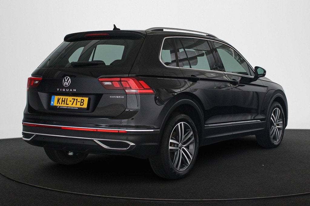 Volkswagen Tiguan 1.4 TSI eHybrid Elegance Trekhaak Stoelver, 1716 kg, Stof, 4 cilinders, 87 %