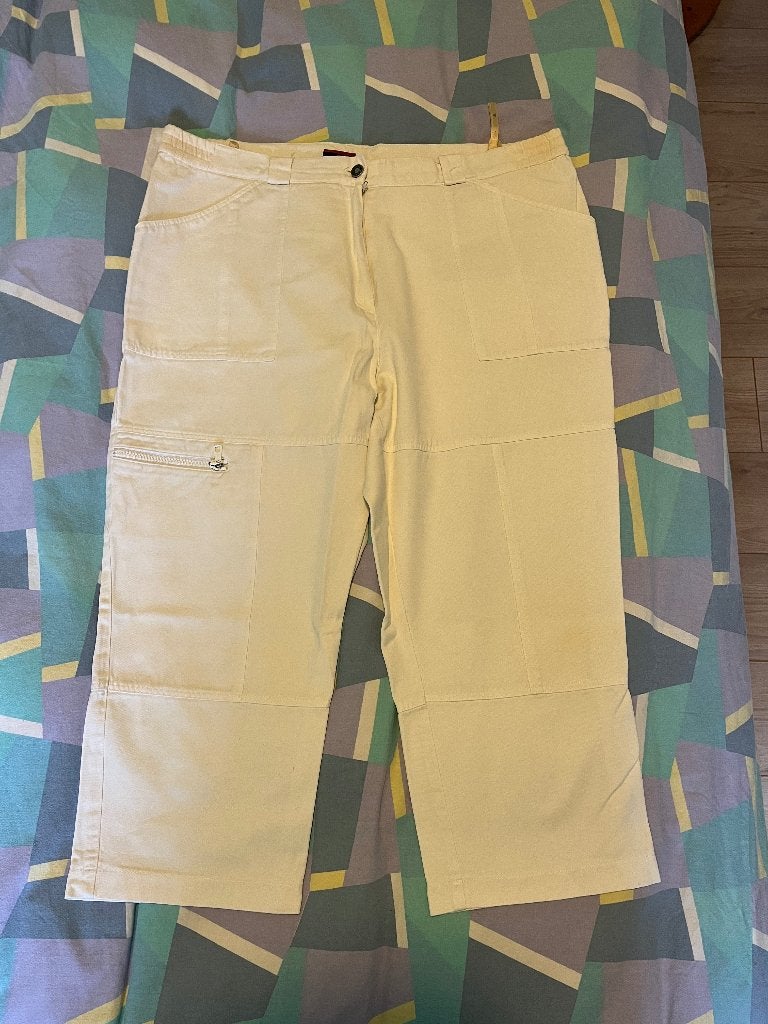 Mooie driekwart damesbroek, Kleding | Dames, Wit, Maat 46/48 (XL) of groter, Ophalen of Verzenden, Zo goed als nieuw