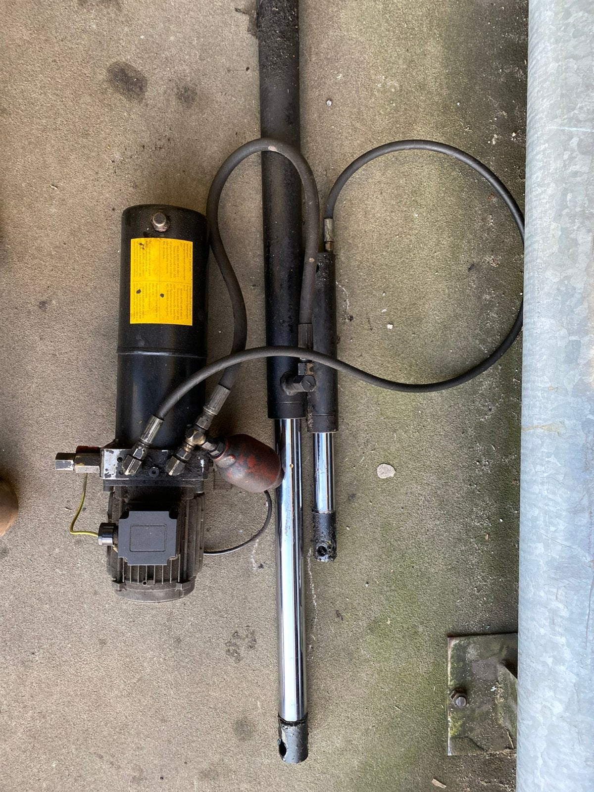 Hydrauliekpomp, Ophalen