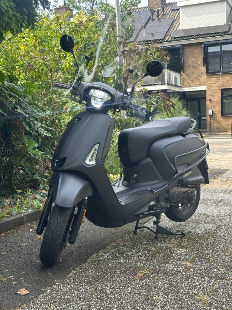 Bieden: Kymco New Like Special Edition 45 | 2024, Fietsen en Brommers, Ophalen, Maximaal 45 km/u, Zo goed als nieuw, Like
