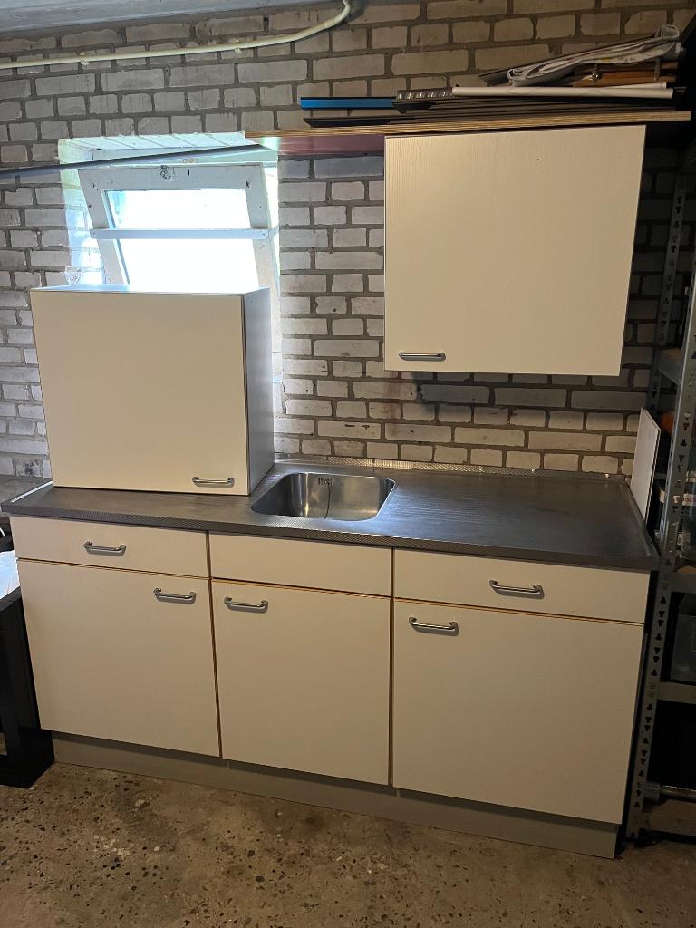 Keuken met RVS blad, Ophalen, Gebruikt, Wit, Overige typen