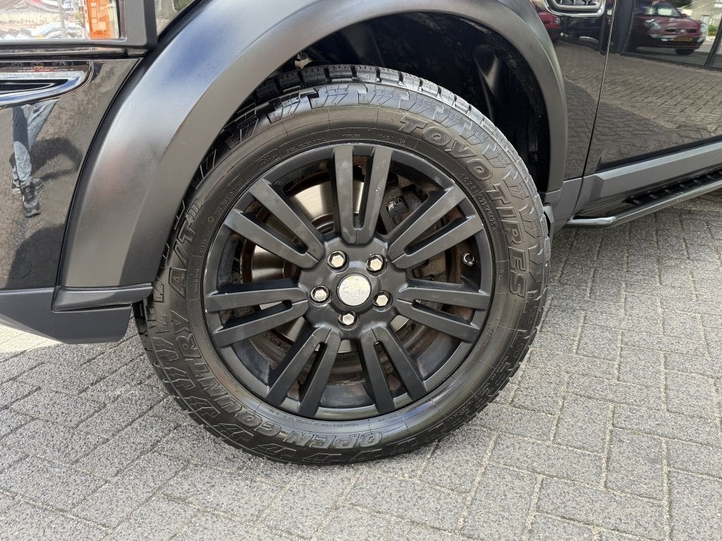 Land Rover Discovery 3.0 SDV6 HSE offroad uitgevoerd, Automaat, Euro 5, Gebruikt, Zwart