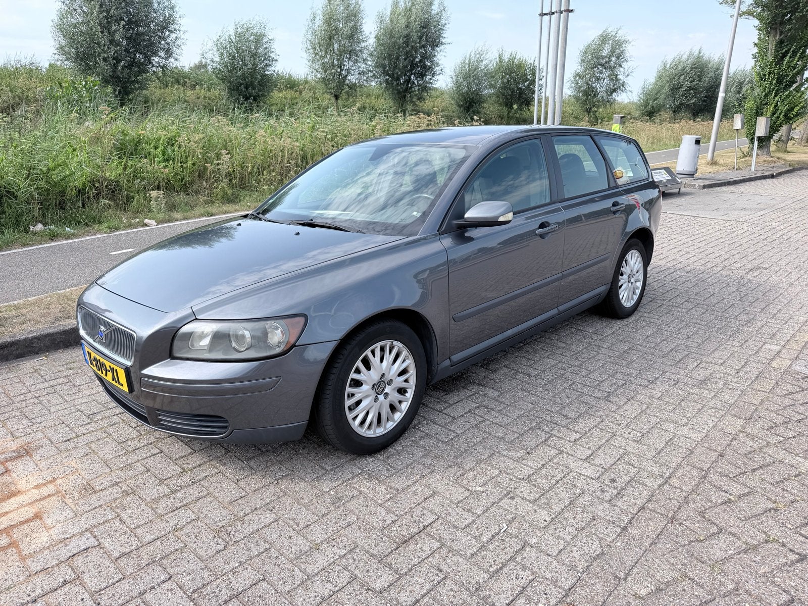Volvo V50 2.5 T5 2004 Airco,Cruise,APK, Voorwielaandrijving, 700 kg, Leder en Stof, 2521 cc