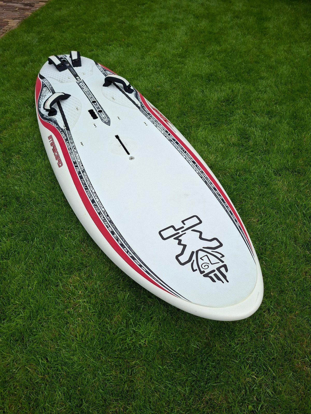 Starboard Kode 123 Tufskin windsurfset met 3 Tiki zeilen, Watersport en Boten, Windsurfen, Ophalen