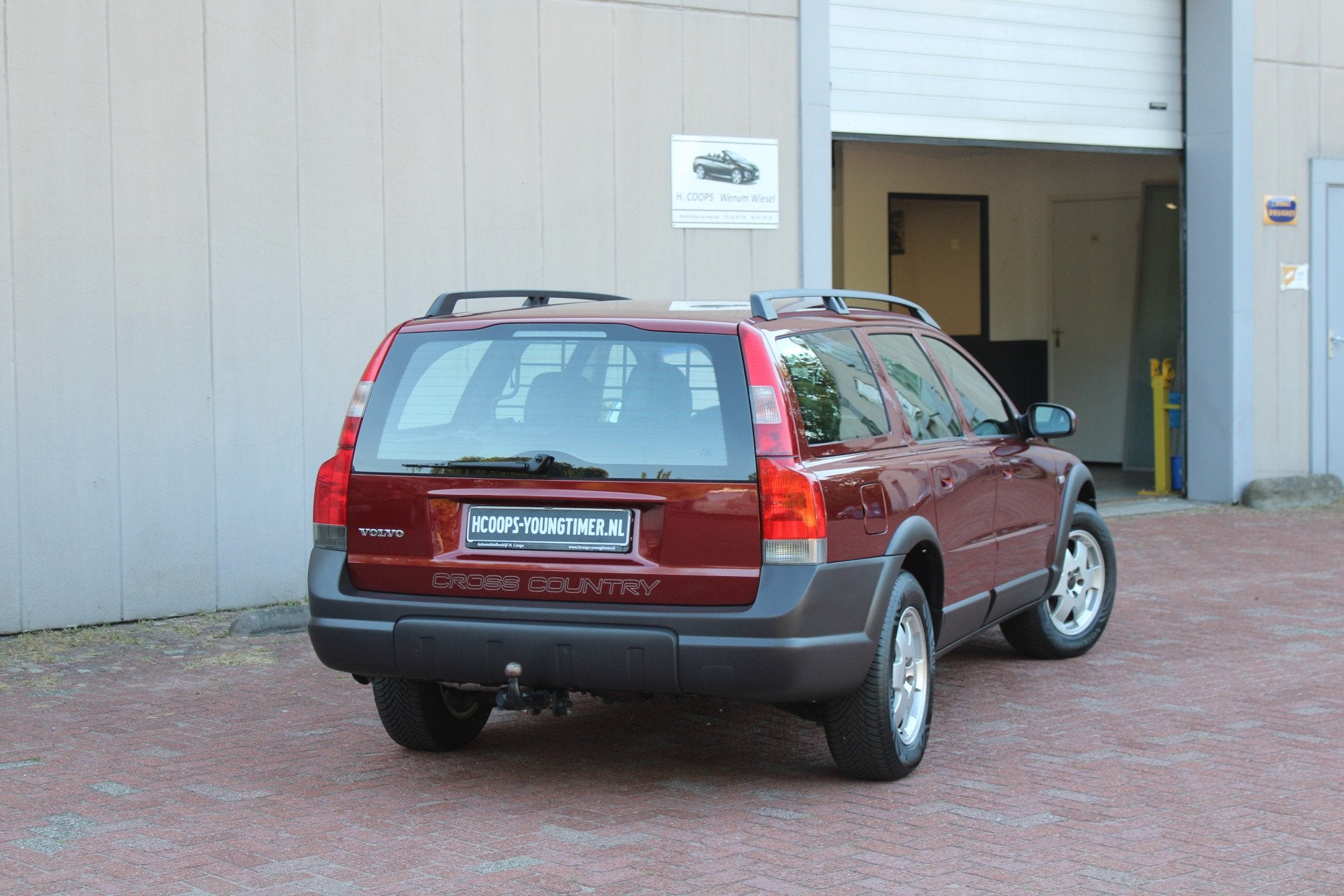 Volvo XC70 2.4T AWD AUTOMAAT BLIJVEND YOUNGTIMER ! incl. 21%, foto 8