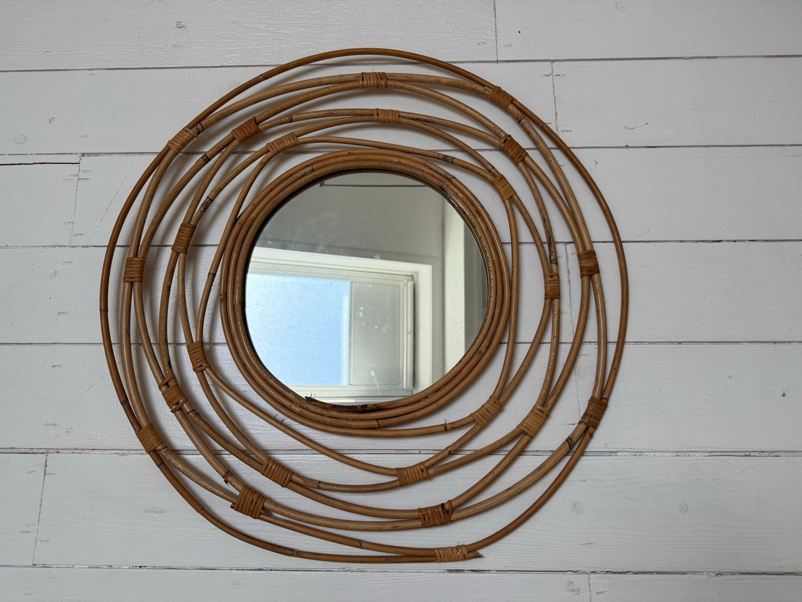 Rotan spiegel met organische vorm, Ophalen, Gebruikt, Rond, 50 tot 75 cm
