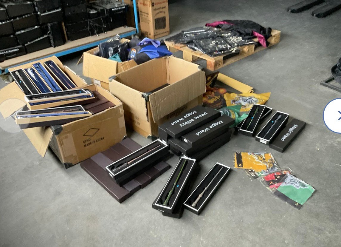 Partij Harry potter wands/vlaggen/capes, Ophalen, Nieuw, Overige