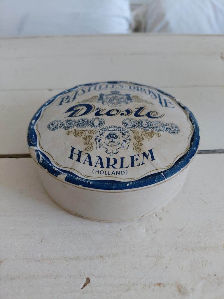 Oud kartonnen chocolade doosje, Ophalen of Verzenden