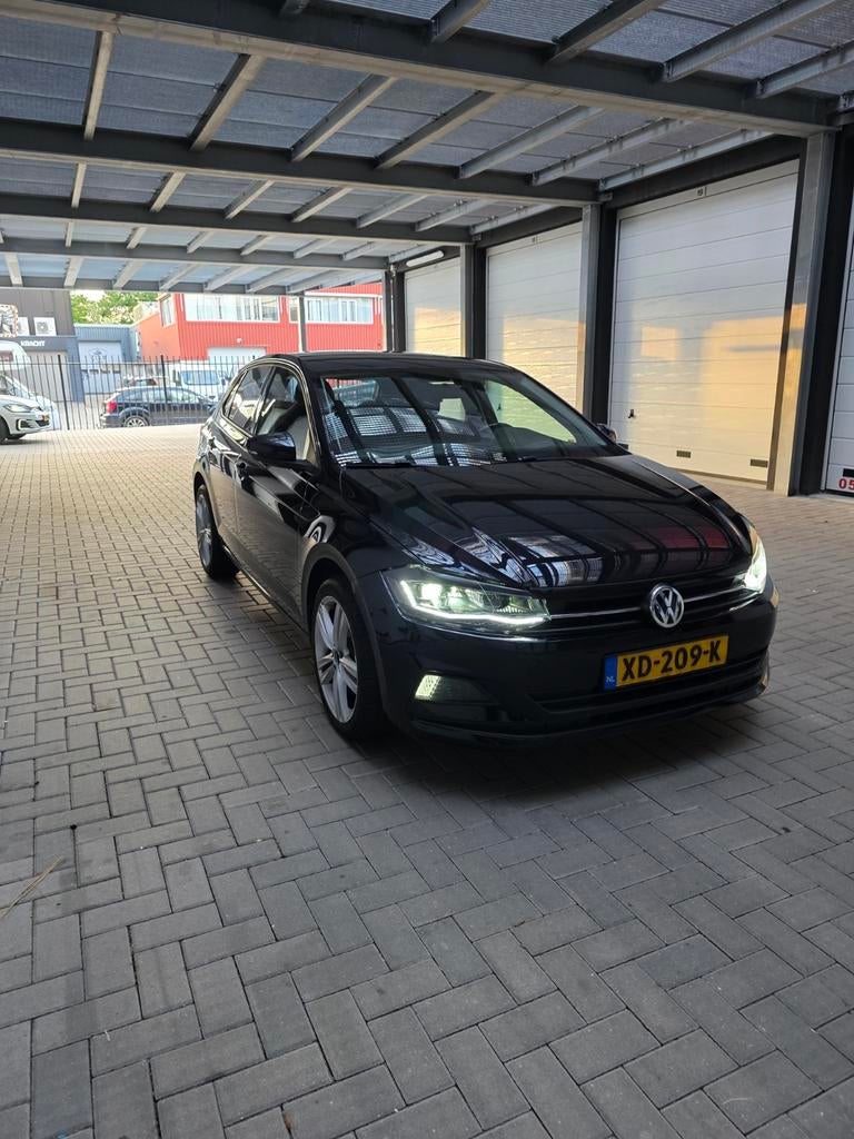 Volkswagen polo 2018 ,Automaat! / new distriem,, Auto's, Automaat, Zwart, Particulier, Automatische klimaatregeling