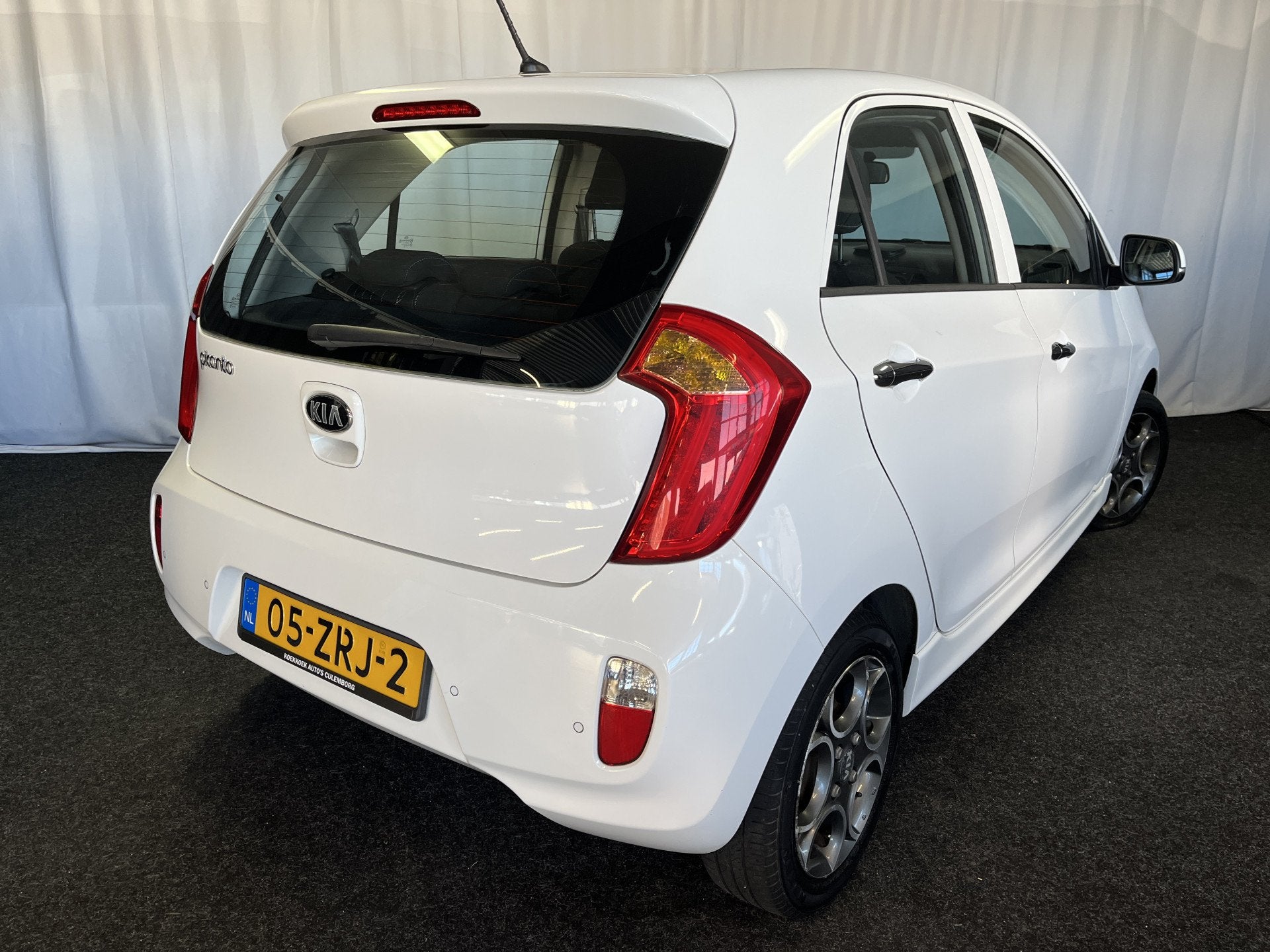 Kia Picanto 1.0 CVVT Design Edition AIRCO/LMV/PDC/ELEK.PAKKE, Auto's, Voorwielaandrijving, Stof, Gebruikt, Parkeersensor