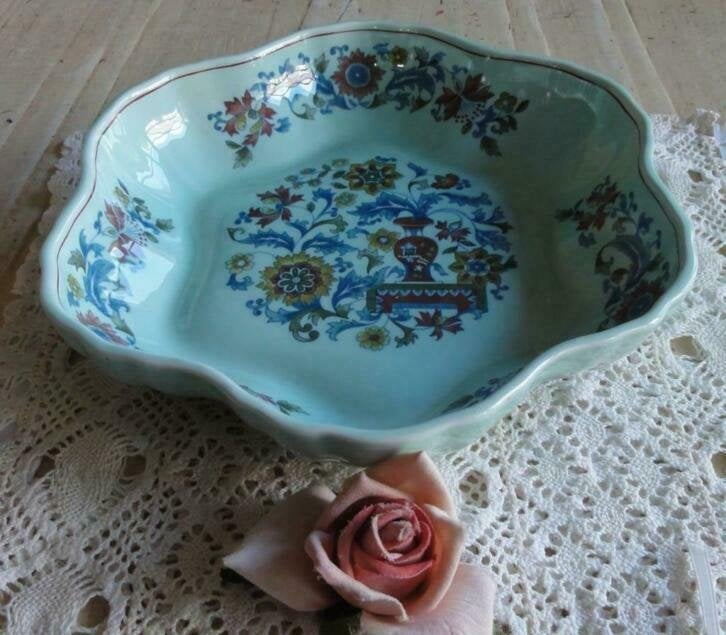 Lichtgroene schaal, Calyx Ware, Adams /Wedgwood, Saraband, Antiek en Kunst, Ophalen of Verzenden