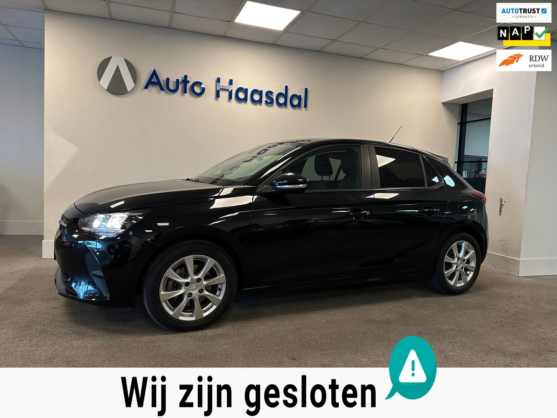 Opel Corsa 1.2|101PK|TREKHAAK|CARPLAY|BTW-AUTO|1E EIG.|NAP, Auto's, Voorwielaandrijving, Gebruikt, Bluetooth, Origineel Nederlands
