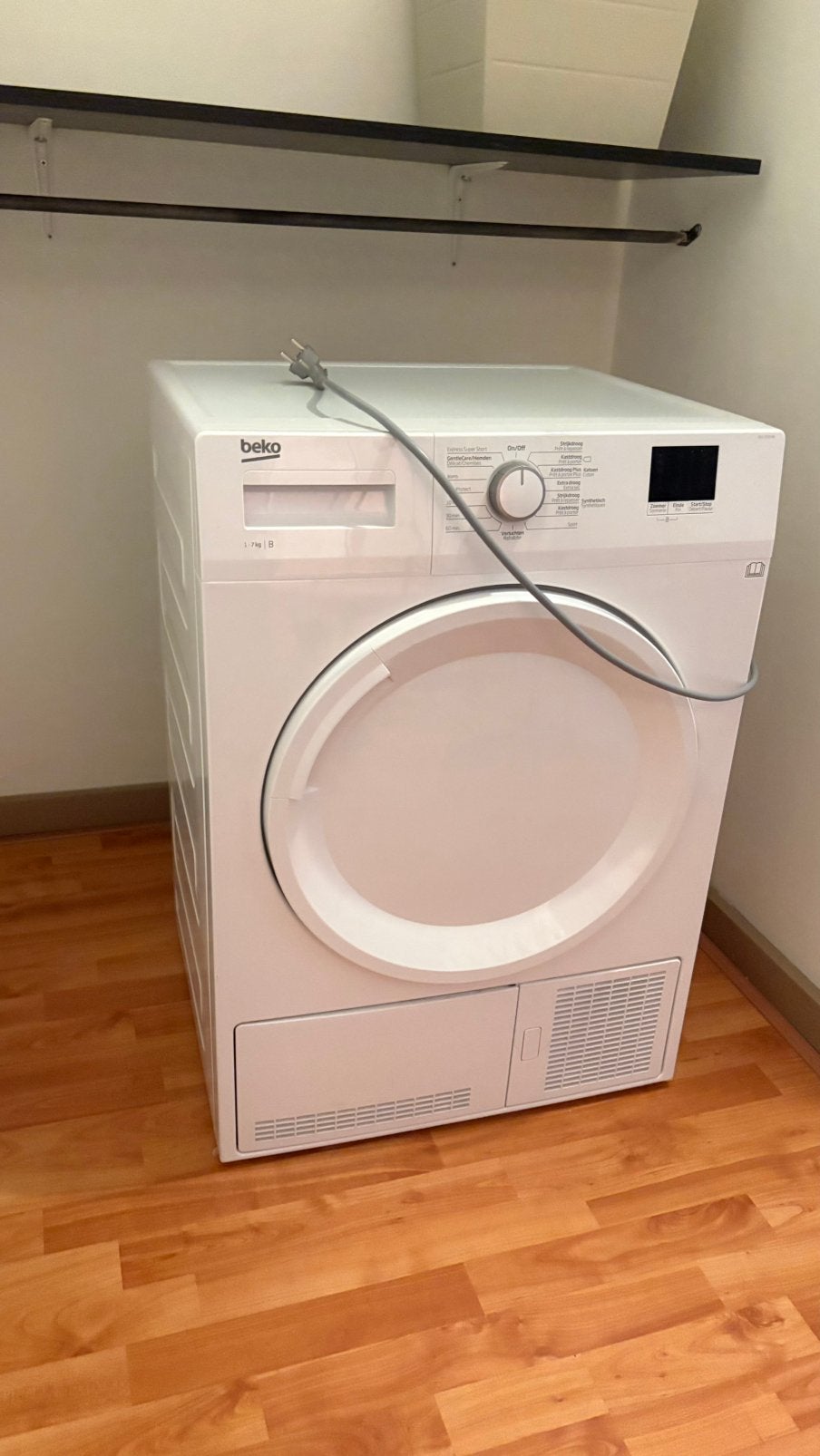 Beko condens droger DCU 7230BX - 7kg, Ophalen, 6 tot 8 kg, Zo goed als nieuw, 85 tot 90 cm