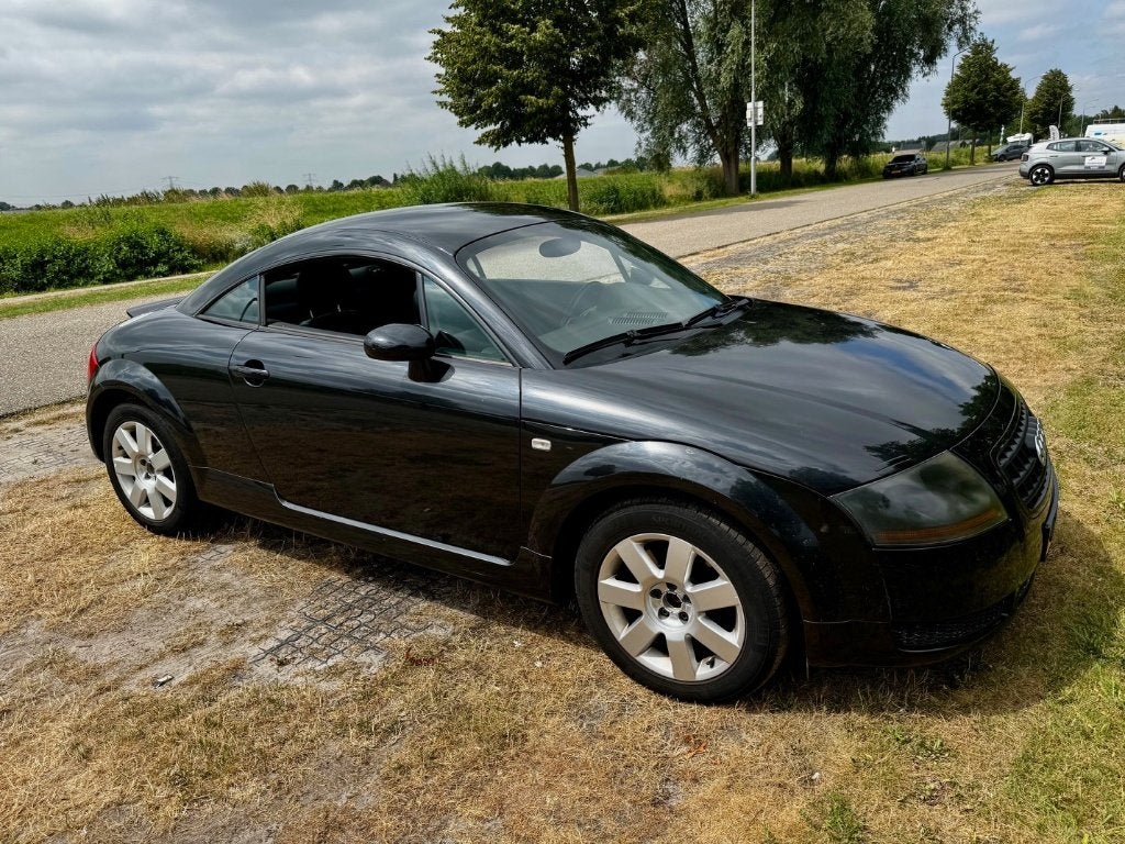 Audi TT 1.8 T Coupe 132KW 2003 Zwart, Auto's, Audi, Zwart, 4 cilinders, Zwart, Handgeschakeld