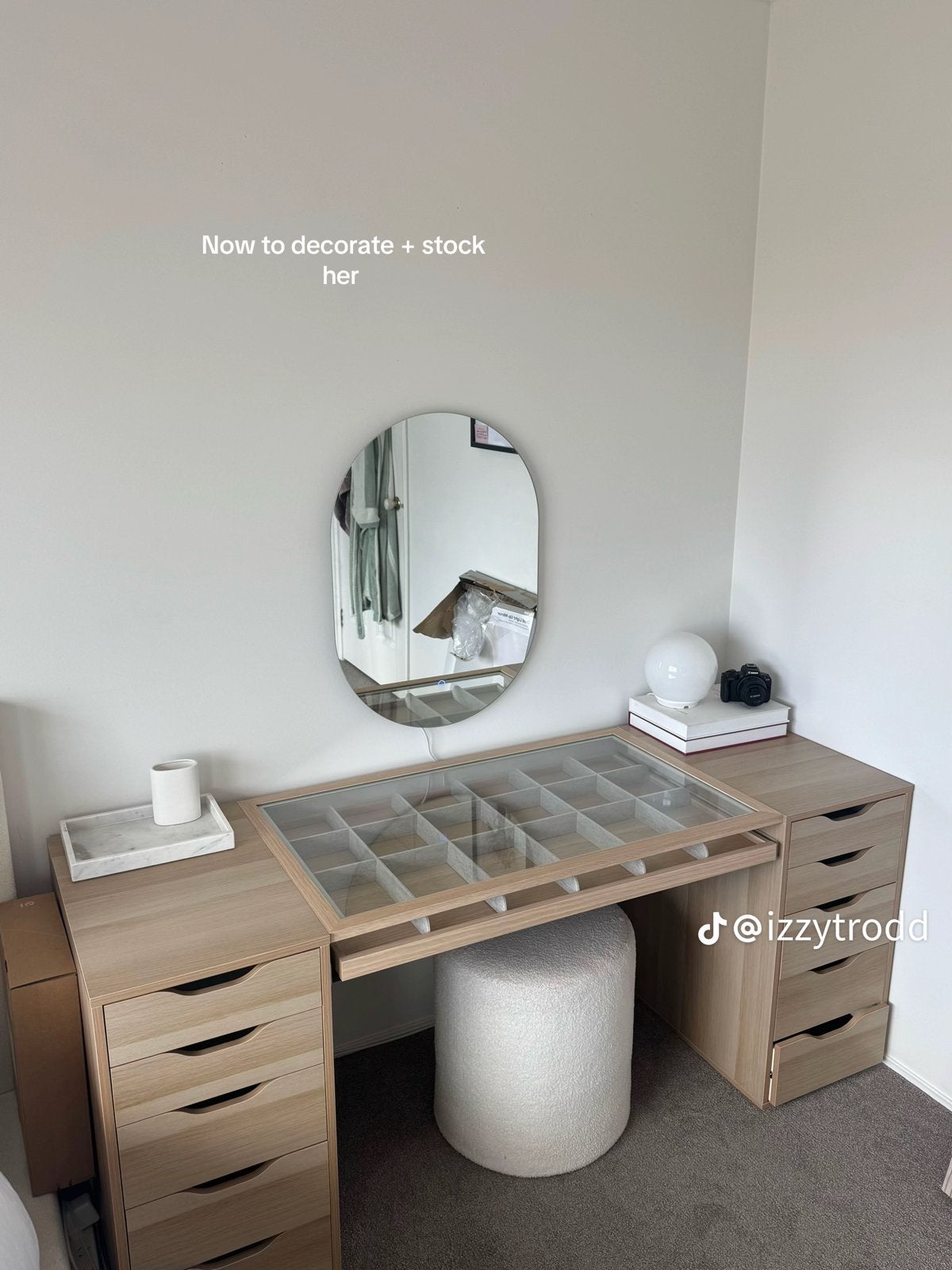 Ikea make-up tafel, Ophalen, Zo goed als nieuw