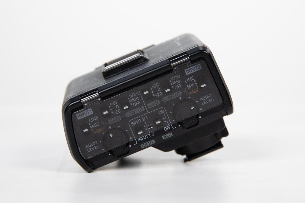Panasonic DMW-XLR1 XLR Microfoon Adapter, Ophalen of Verzenden, Gebruikt