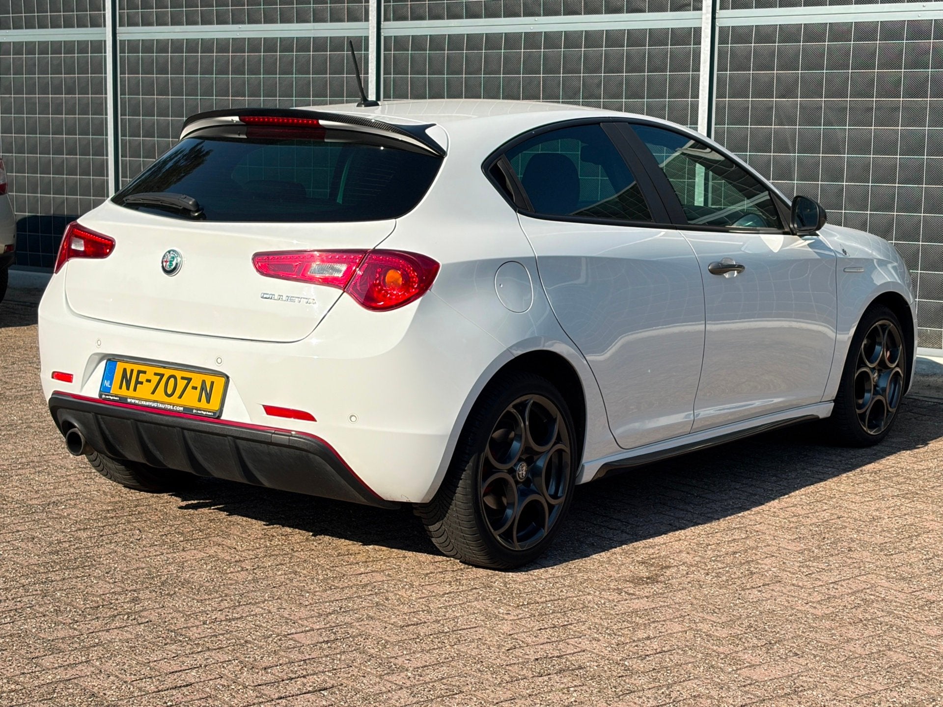 Alfa Romeo Giulietta 1.4 Turbo | MultiAir |Super |Automaat |, Auto's, Euro 6, 4 cilinders, Alcantara, Wit