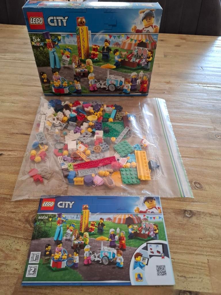 Lego City Kermis (60234) - Zo goed als nieuw, Ophalen of Verzenden, Zo goed als nieuw, Complete set, Lego
