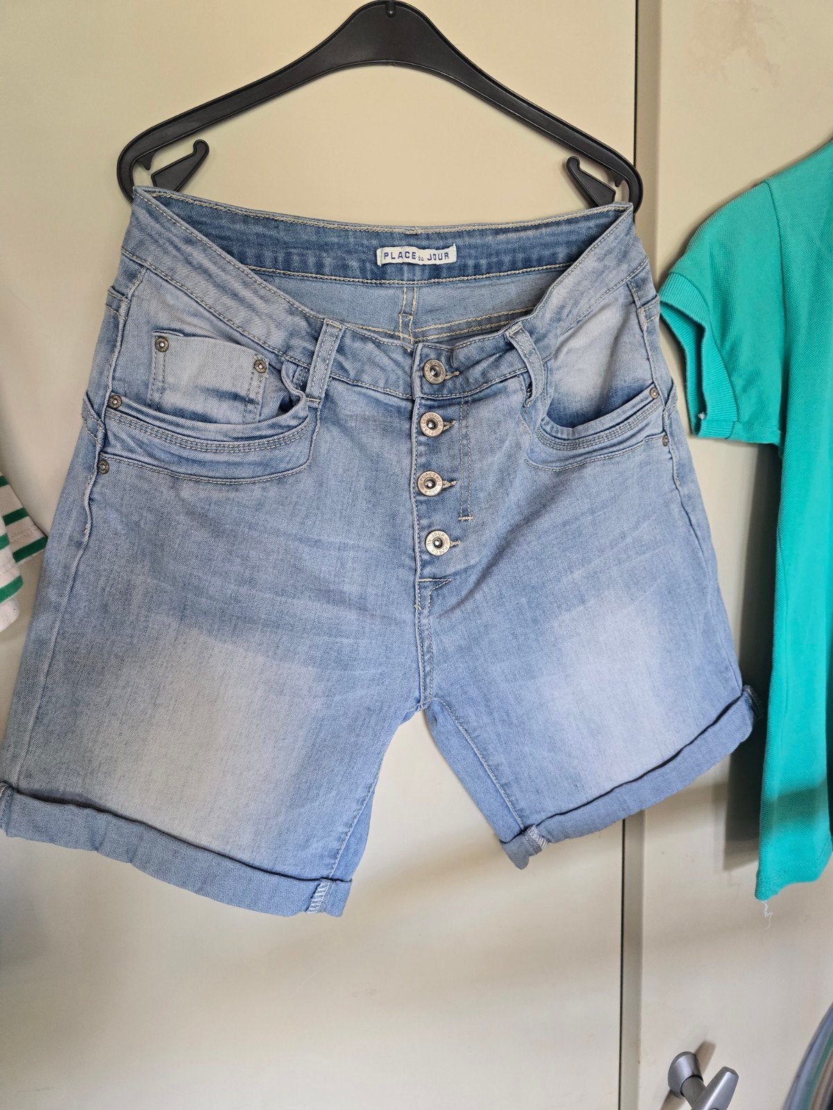 Lichtblauwe denim shorts van Place du Jour maat 36, Place du Jour, Kort, Blauw, Zo goed als nieuw
