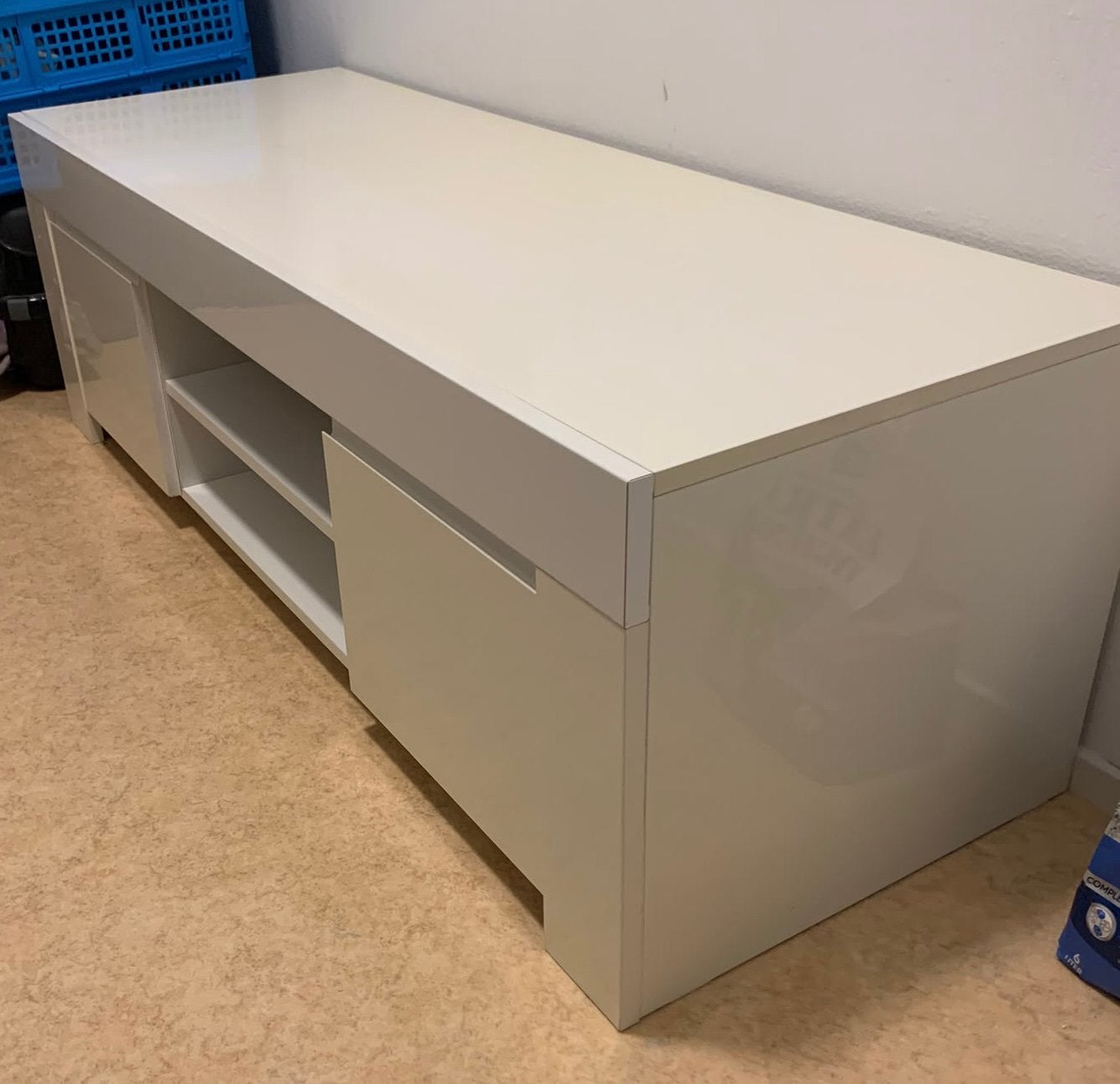 Wit/creme televisie kast te koop, Ophalen, Gebruikt, 100 tot 150 cm, Minder dan 100 cm